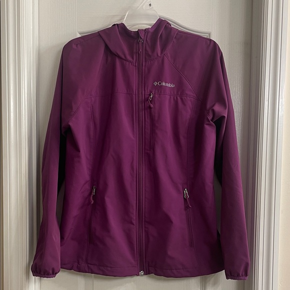 Columbia Jackets & Blazers - Columbia Women's Rain Jacket
